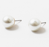 Classic Pearl Studs