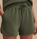 Varley Coulter High Rise Short 3.5